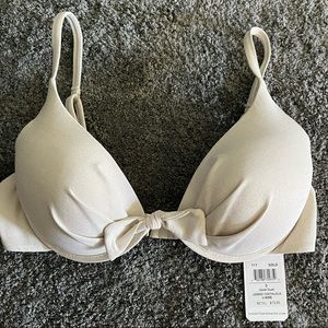 NWT- Sunsets Legend 71T Bikini Top in Gold Dust - D Cup